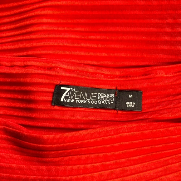 NY&CO 7TH AVENUE design studio tangerine/orange red ribbed summer top sizeM EUC - Picture 4 of 6